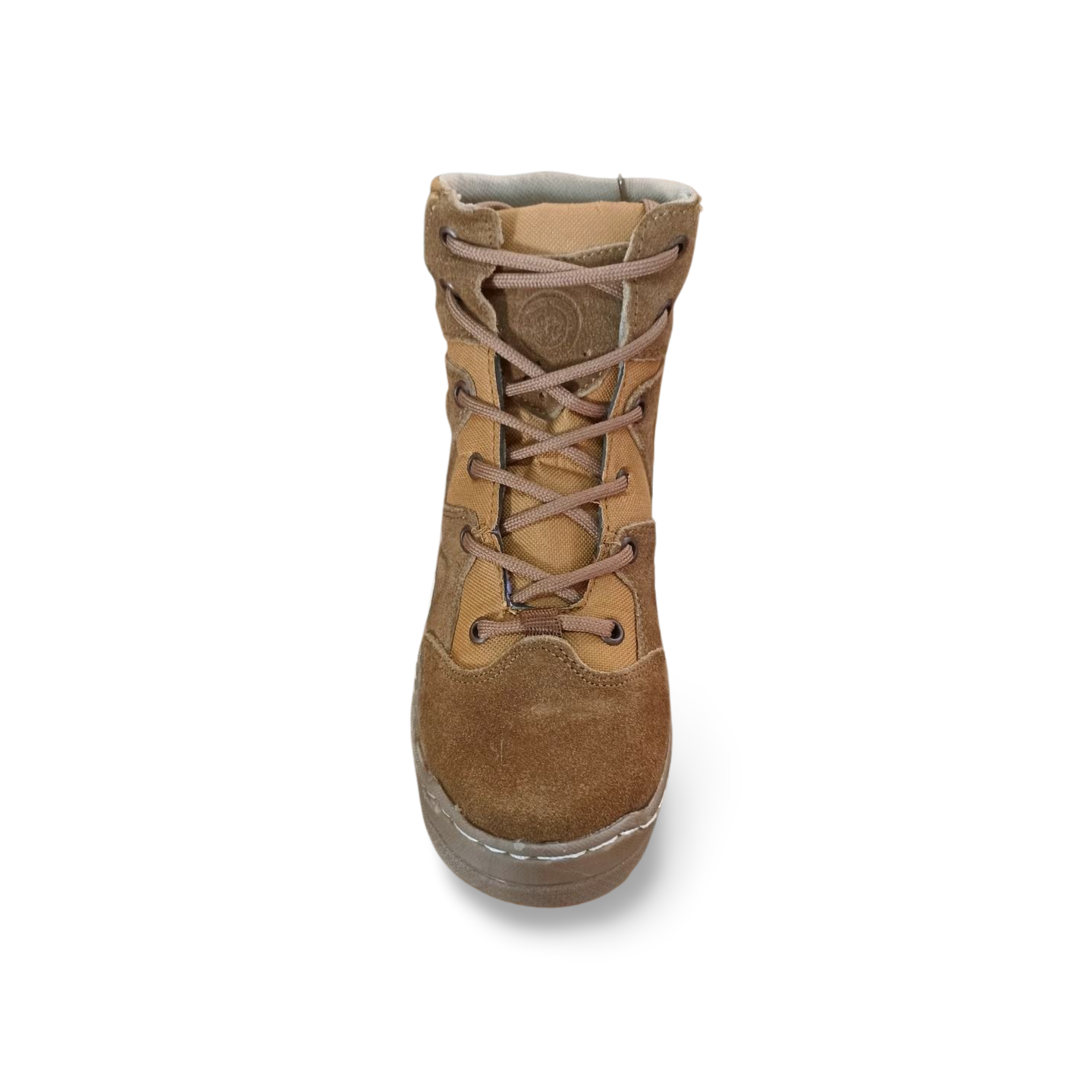 Botas de color coyote con suela de uso rudo de la marca Capriural