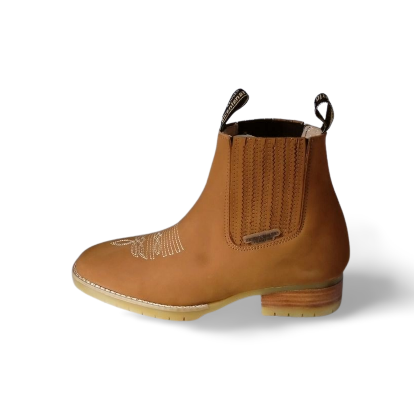 Botines vaqueros con bordado unisex con suela tractor marca Bicentenario