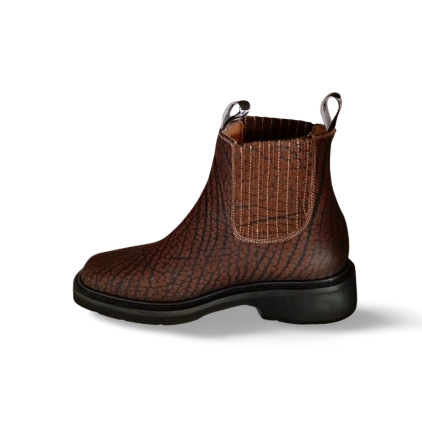 Botines vaqueros elegantes de piel cuello de toro marca Hiddleston