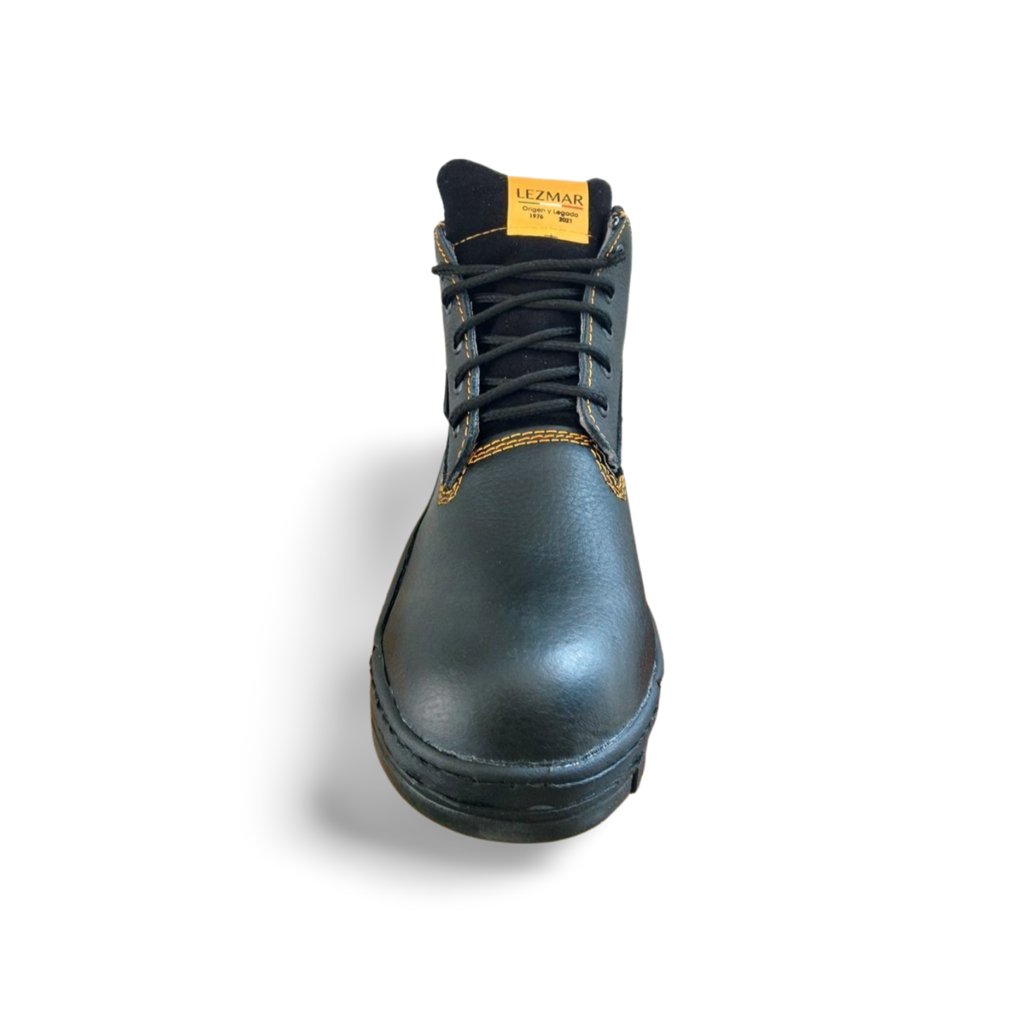Bota de trabajo estilo 3015 con suela antiderrapante marca Lezmar