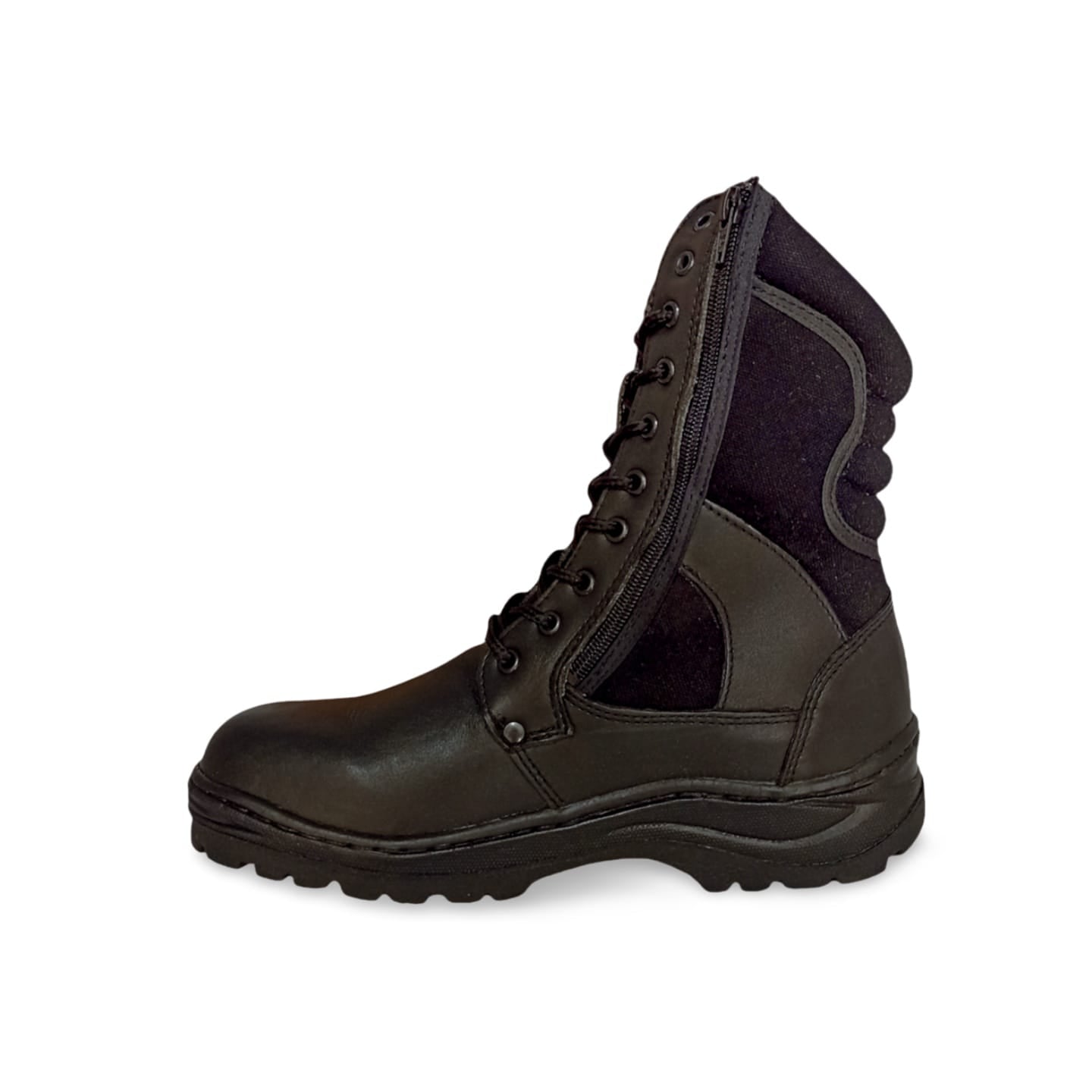 Botas tacticas estilo 600, con cierre lateral marca New Trs