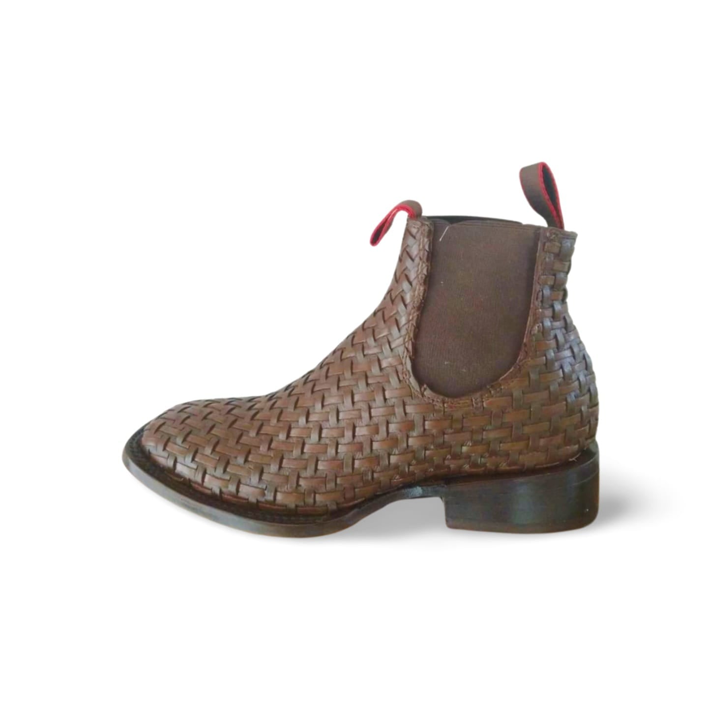 Botines vaqueros punta bulldog con petatillo negro marca Tony Boots
