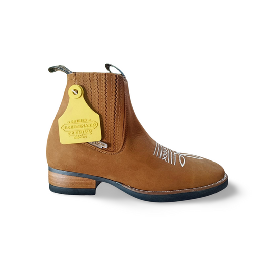 Botin rodeo estilo 8005.3 de piel bordado con suela en zigzag marca Bicentenario