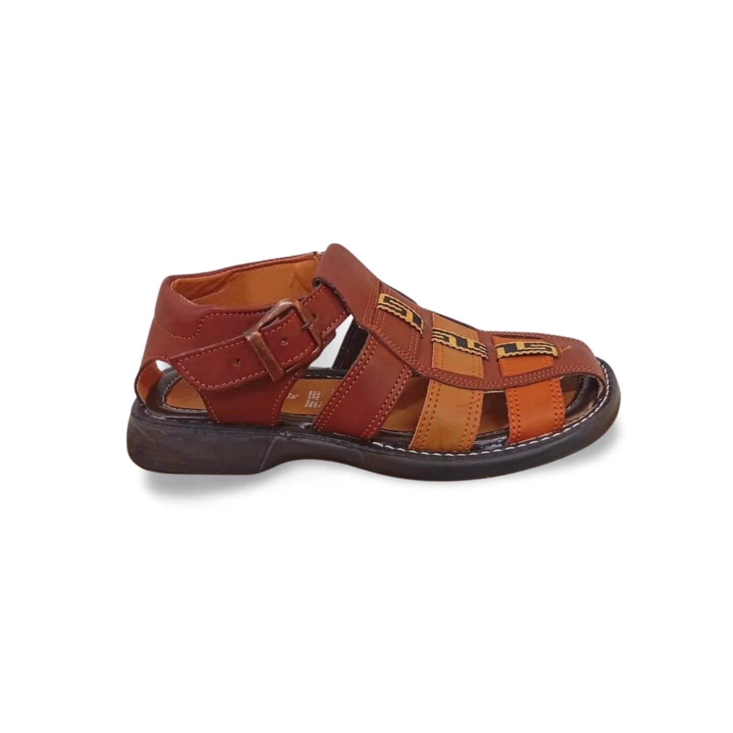 Huaraches para caballero con forro de cuero porcino marca Mandorriquis.