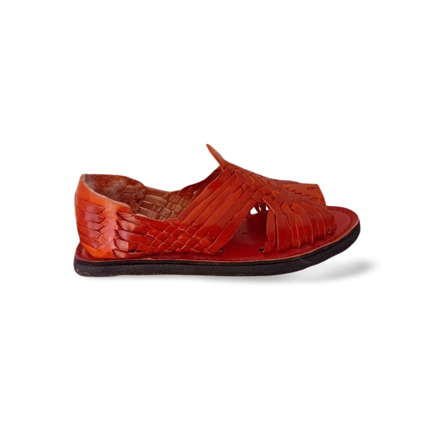 Huaraches para caballero de piel y suela llanta marca Lilians